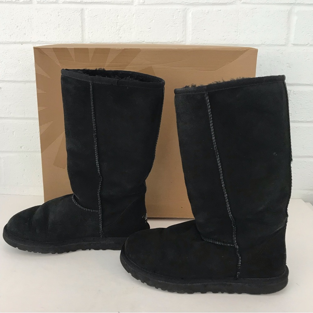 UGG Australia Classic Tall Black Women’s Boots 12” High Faux Fur Size 6